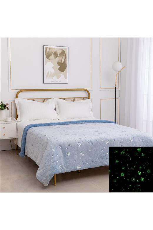 Παιδική φωσφοριζέ κουβέρτα με sherpa space (170cm x 220cm) σιέλ